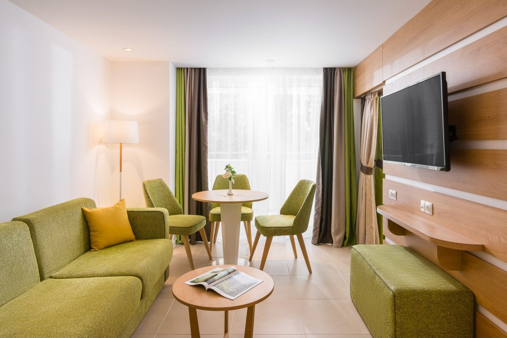 Forest Beach Hotel 4*